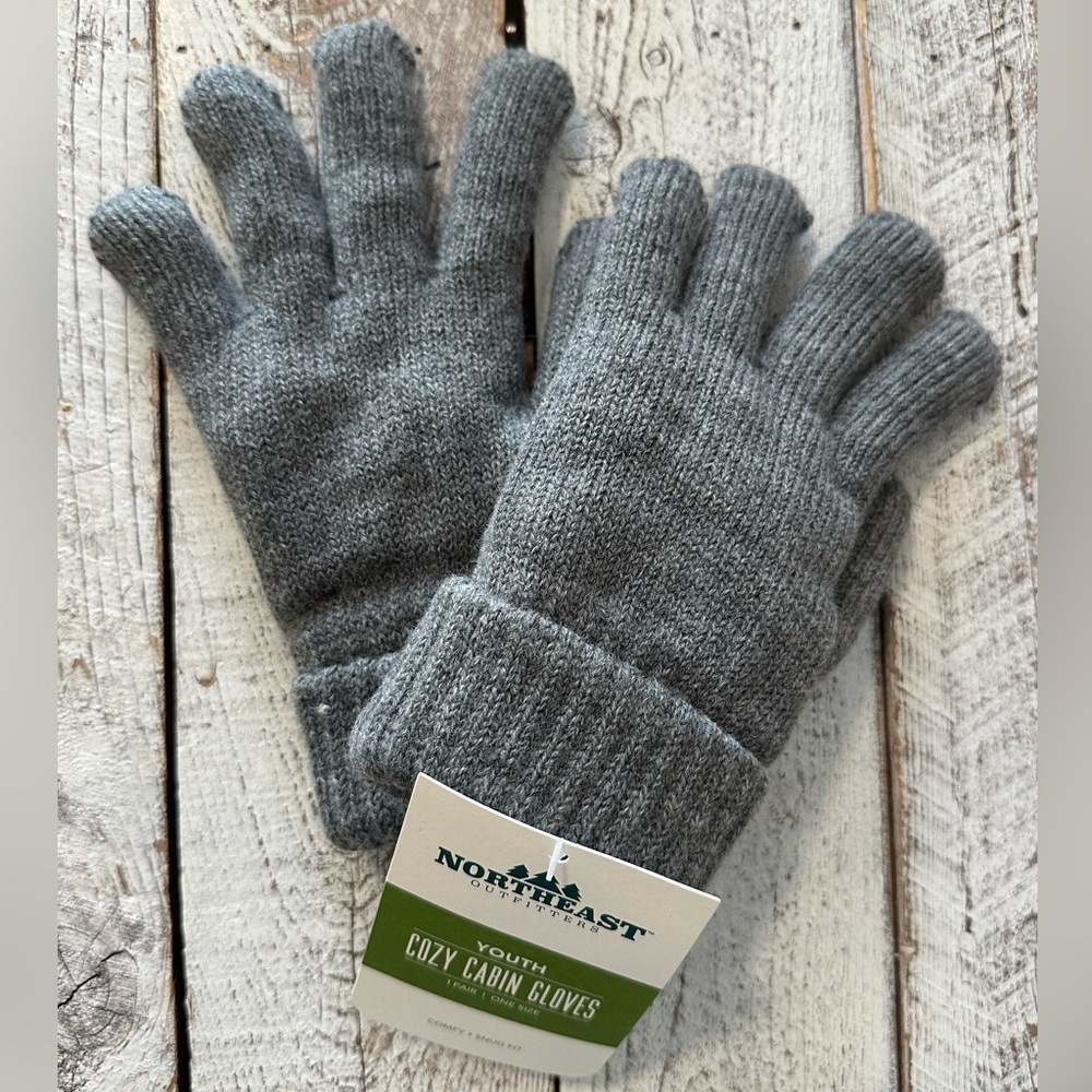 Youth Cozy Cabin Gloves by Northeast Outfitters - NWT/NIP